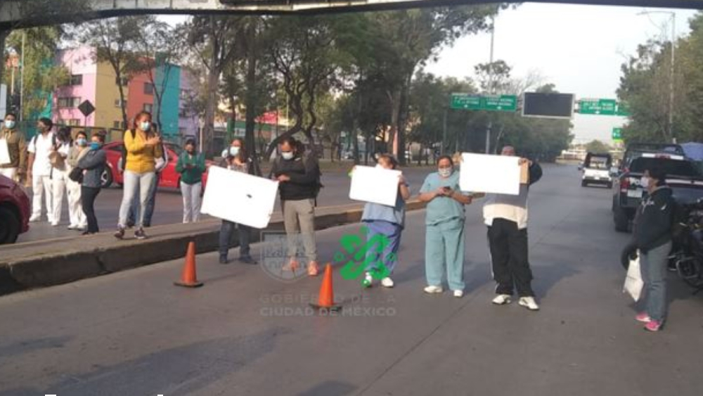 Bloquean Circuito Interior en demanda de insumos médicos