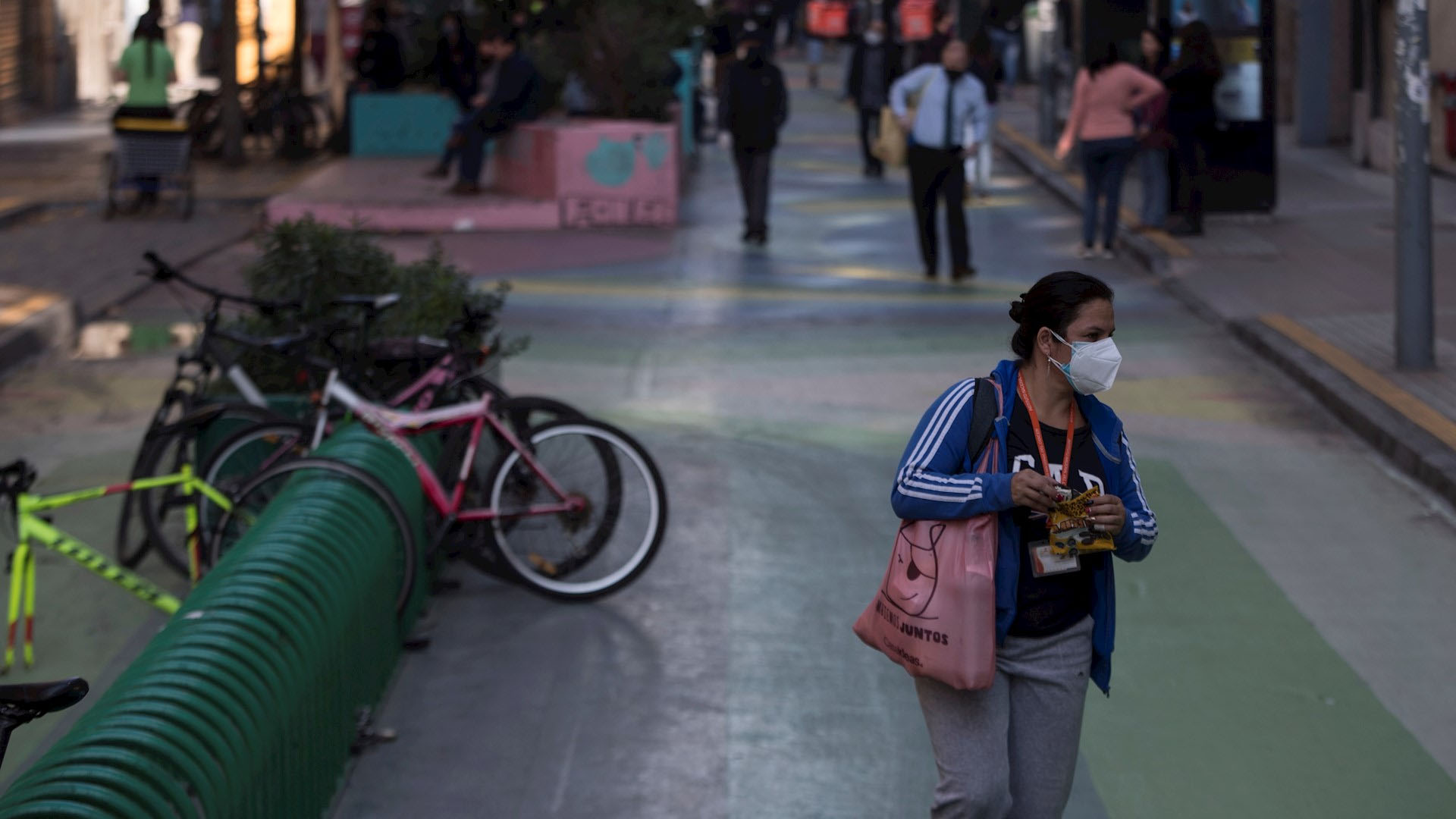 Chile registra récord de muertes por COVID-19 en un día