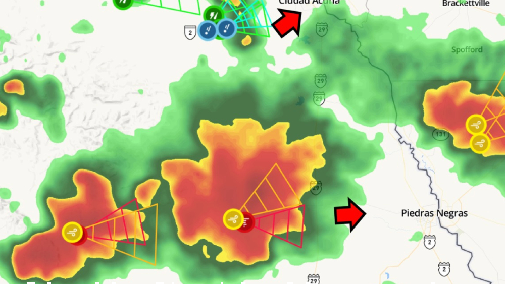 Vórtice de tornado en Coahuila deja daños materiales