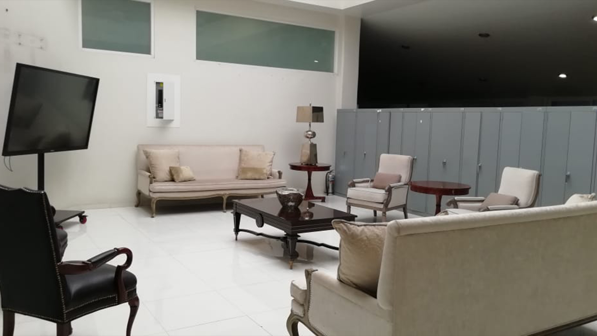 #FOTOS Habilitan Los Pinos como residencia temporal para personal sanitario que atiende COVID-19