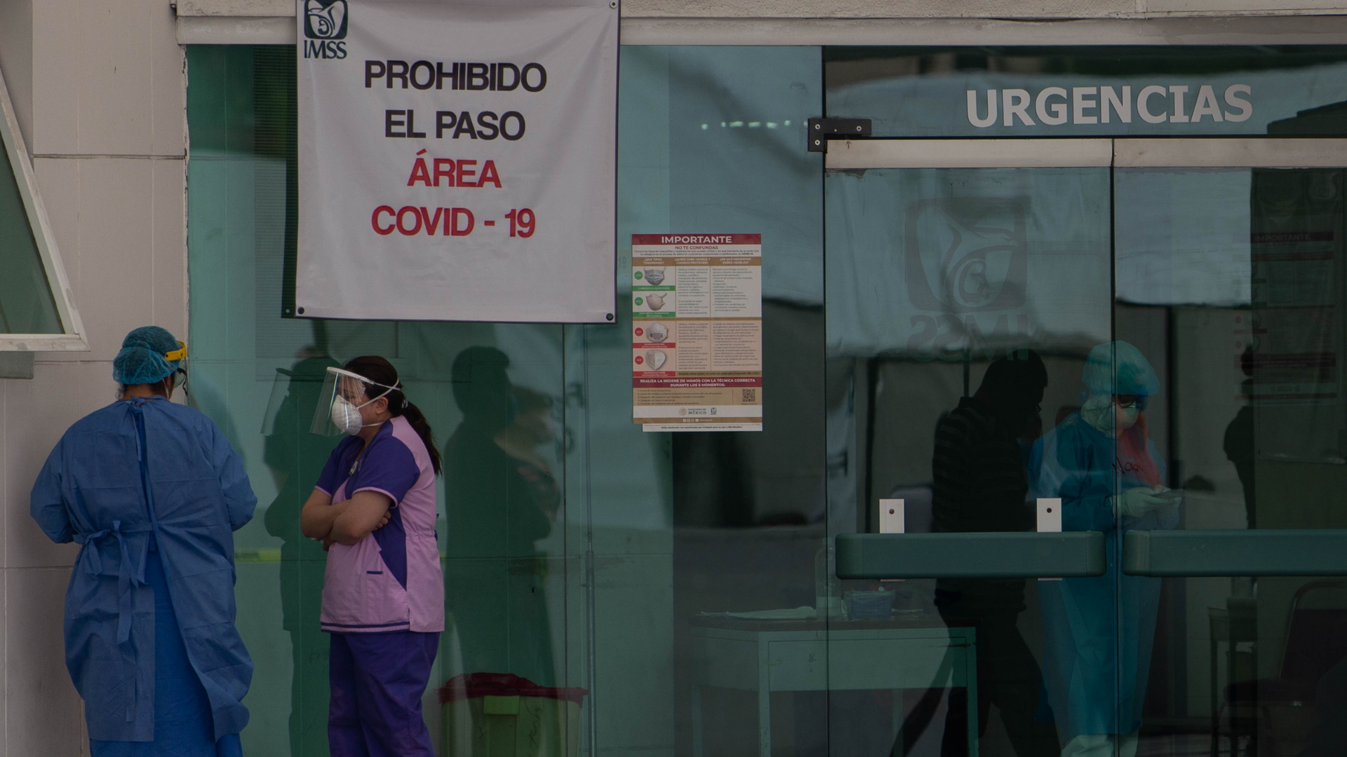 #Video Suman 27 mil 634 casos confirmados y 2 mil 704 defunciones por COVID-19 en México