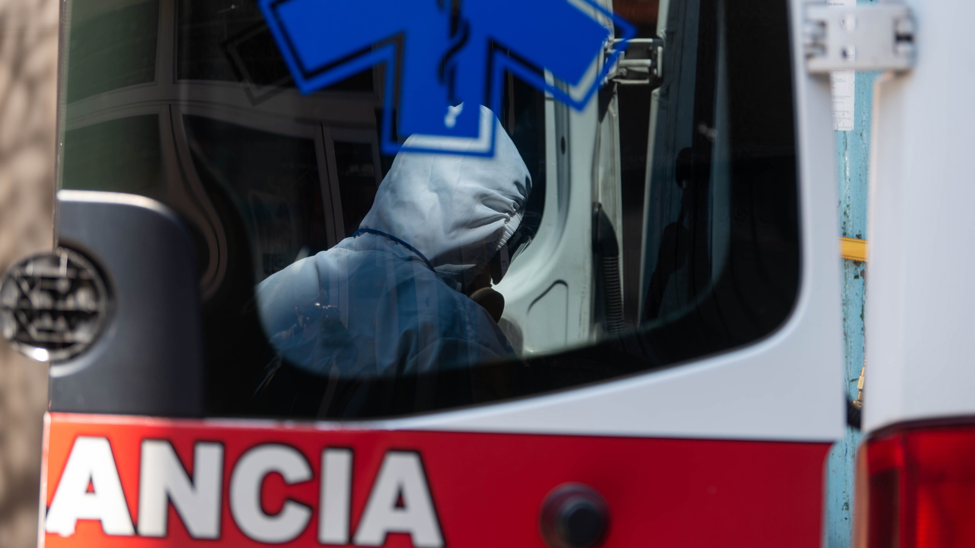 #Video Suman 24 mil 905 casos confirmados y 2 mil 271 defunciones por COVID-19 en México