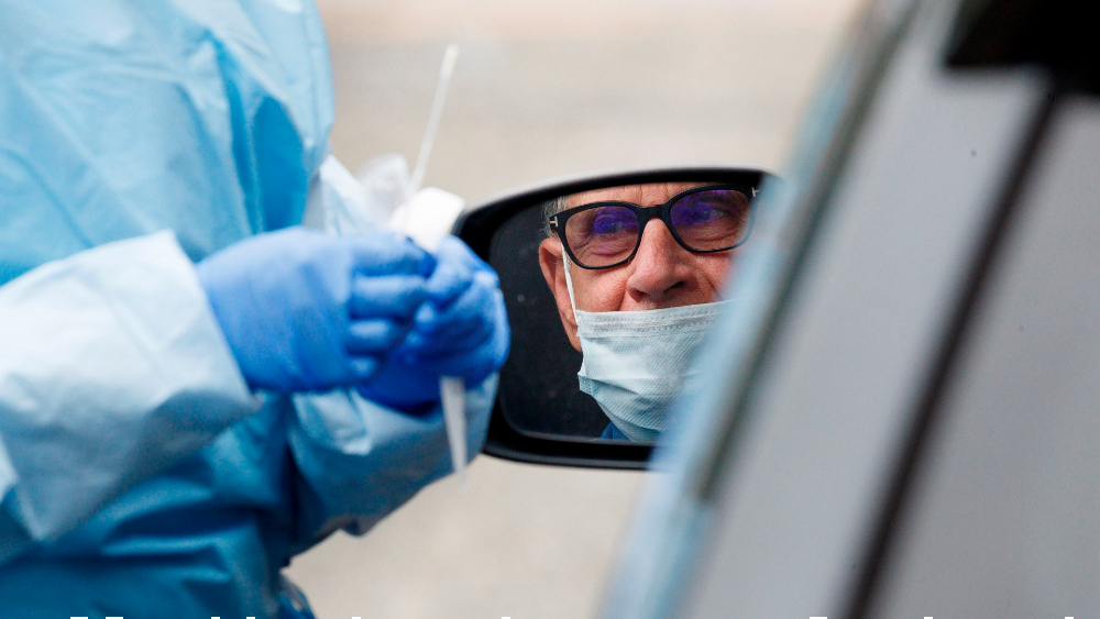 Mayoría de estadounidenses cree que no hay suficientes test de COVID-19