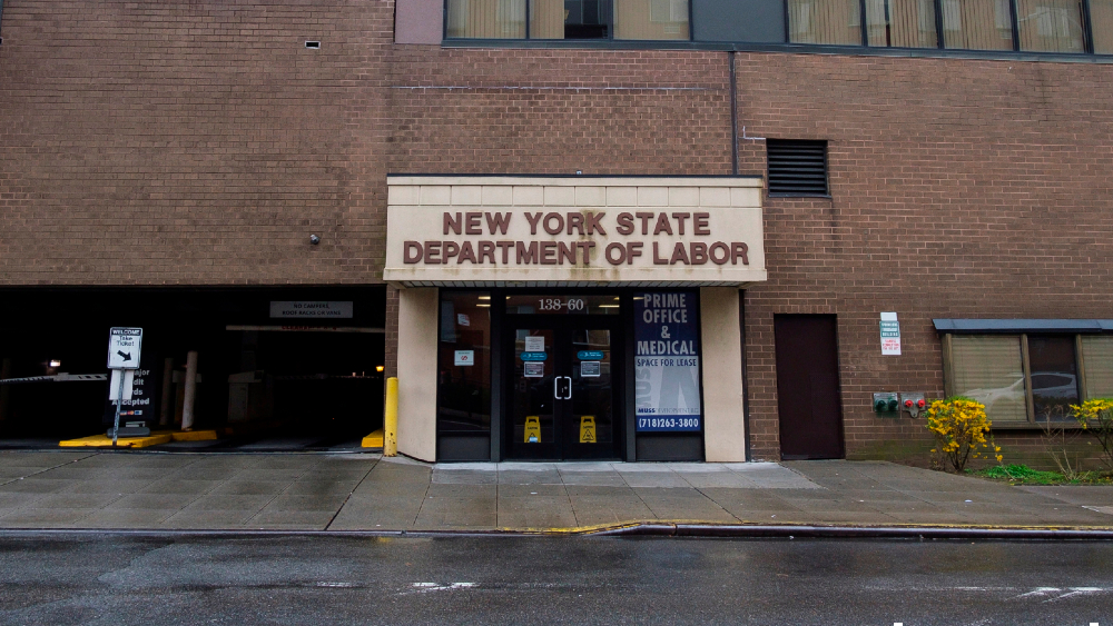 Solicitudes del subsidio por desempleo en EE.UU. caen a 779 mil