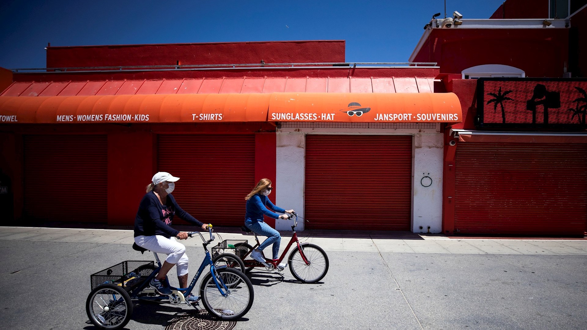 Solicitan subsidio de desempleo 2.98 millones de estadounidenses en la última semana