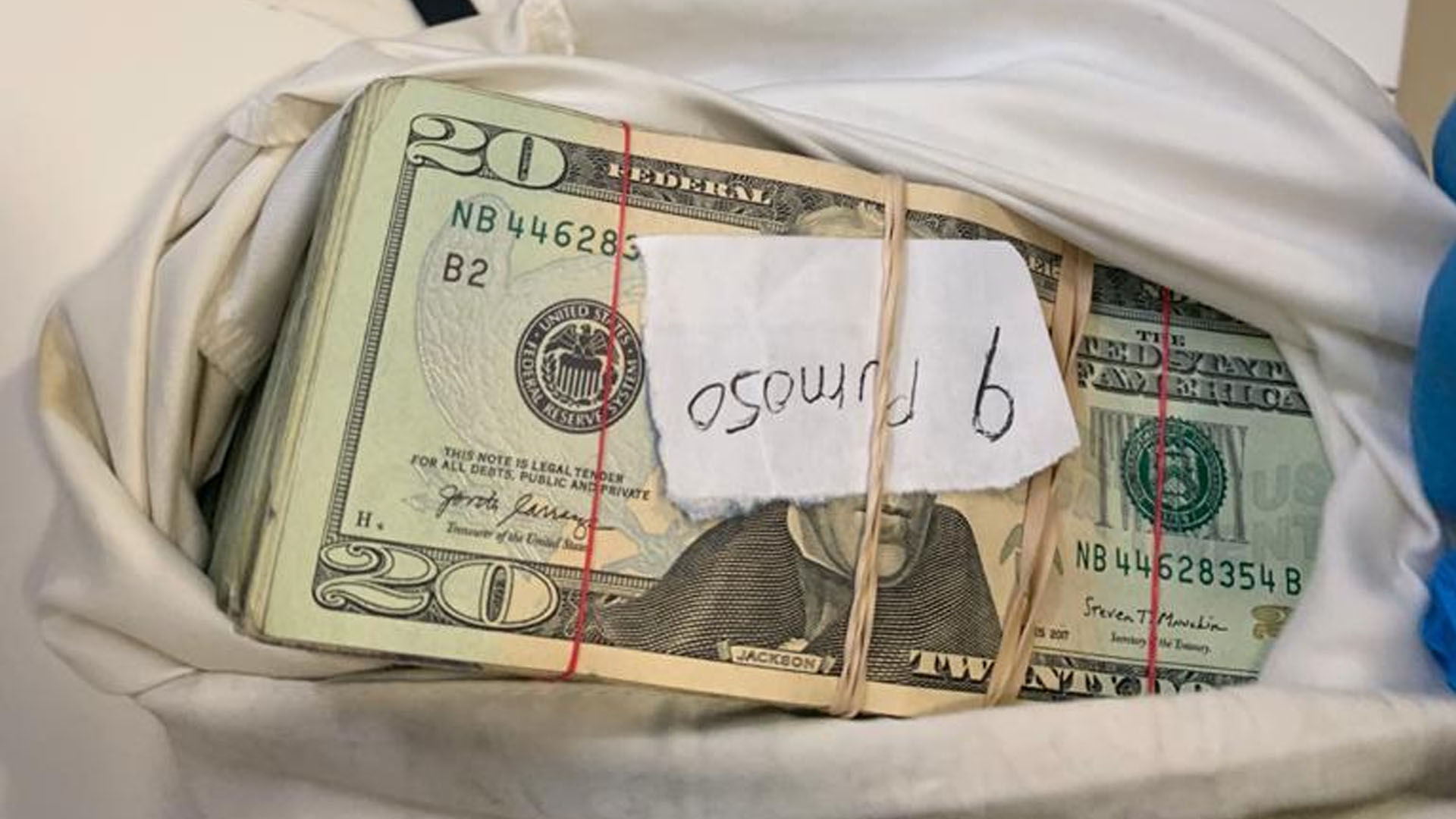 Ejército asegura 36 mil dólares en garita de Tijuana