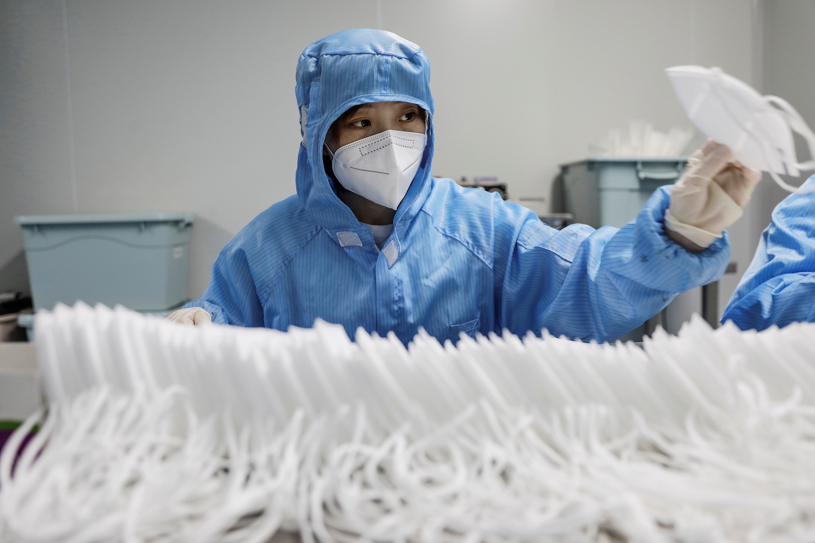 OMS descarta levantar emergencia por COVID-19; pide a gobiernos informar mejor sobre incidencia de casos