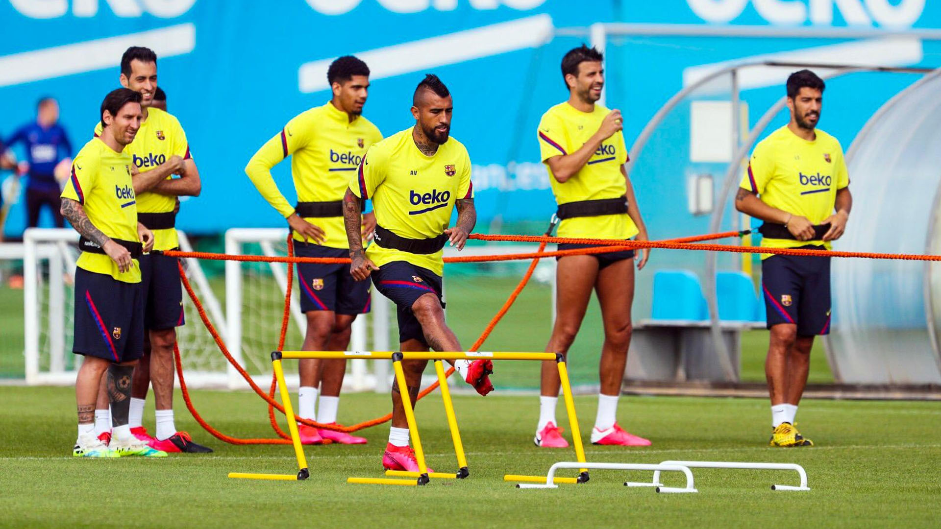 Clubes de LaLiga reiniciarán entrenamientos colectivos el lunes