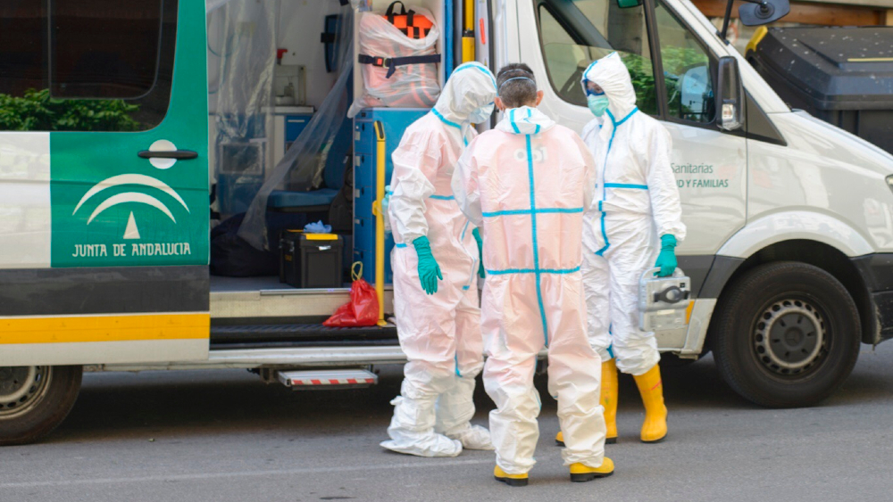 España suma récord de nuevos casos de COVID-19 con 40 mil 197 España suma récord de nuevos casos de COVID-19 con 40 mil 197