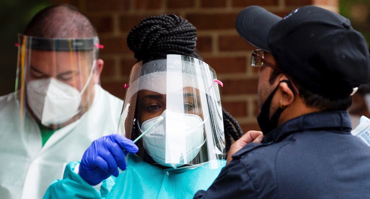 Estados Unidos suma 102 mil 798 decesos por COVID-19