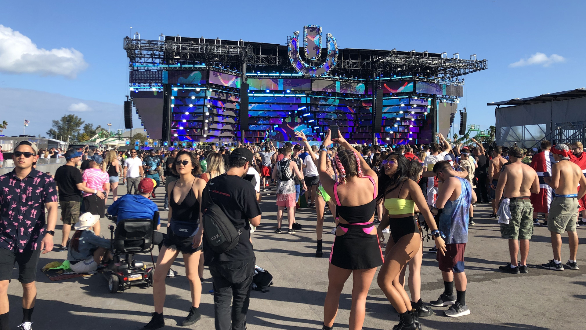 Demandan al festival Ultra por no reembolsar entradas tras cancelación por COVID-19 Demandan al festival Ultra por no reembolsar entradas tras cancelación por COVID-19