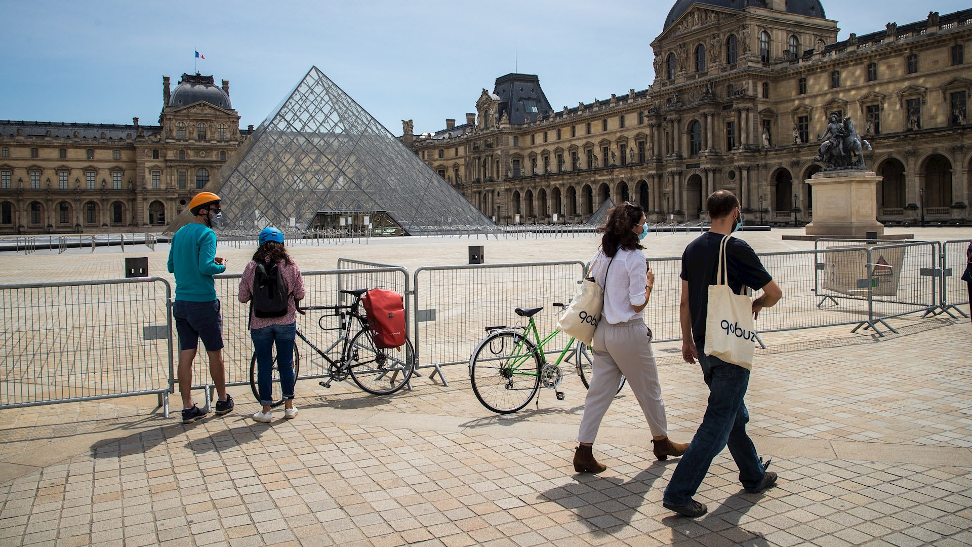 Francia reduce a siete días la cuarentena para casos positivos de COVID-19