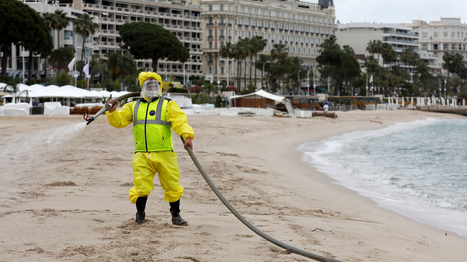 Francia suma 28 mil 714 muertos por COVID-19