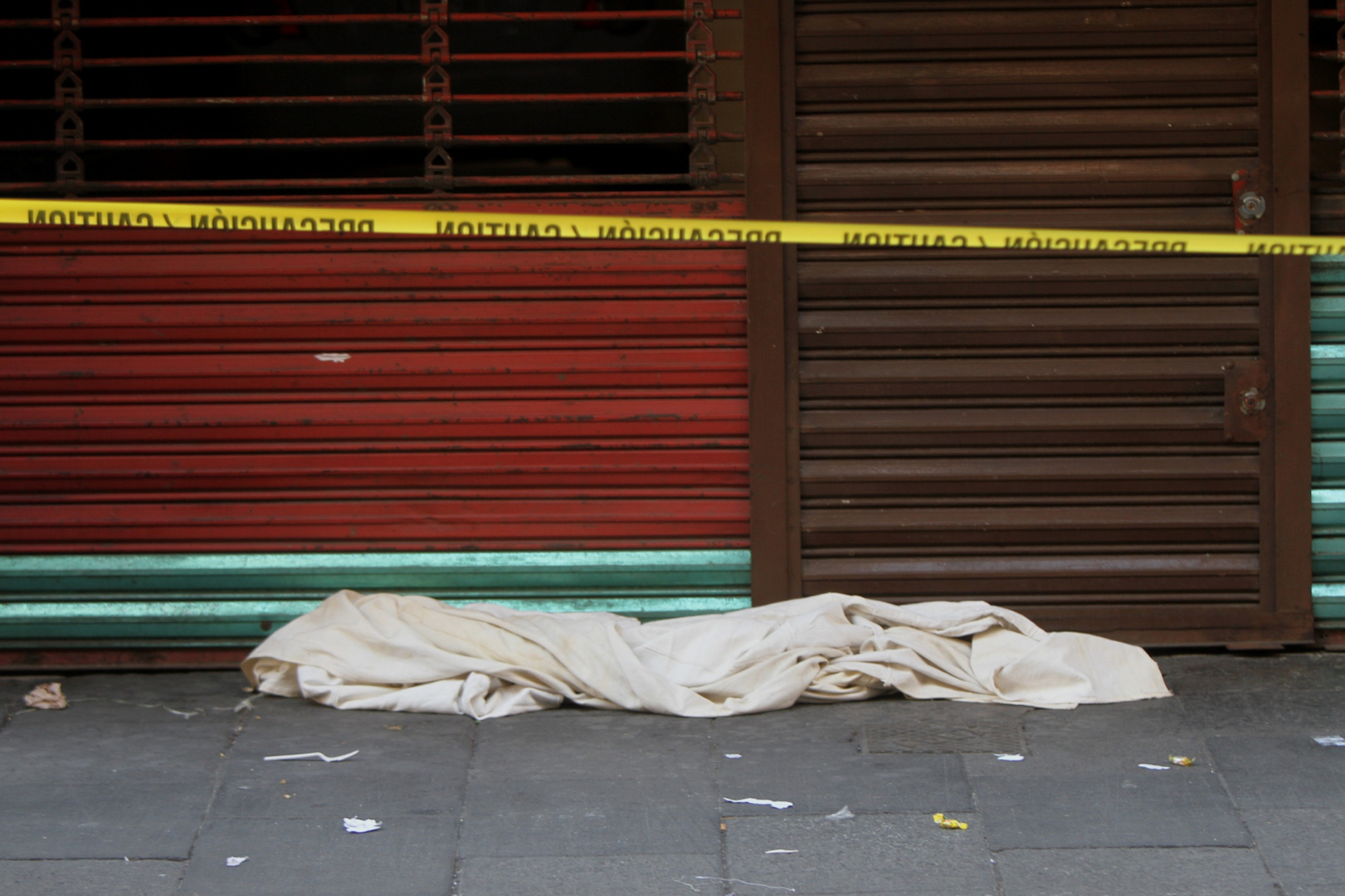 Muere hombre en situación de calle a pocos metros de Palacio Nacional - hombre-en-situacion-de-calle1