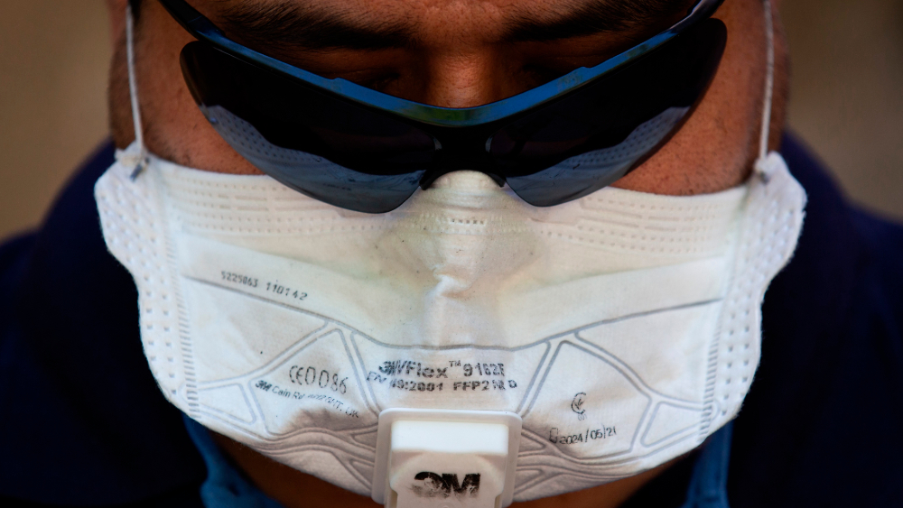 España baja del centenar de muertes de COVID-19 por sexto día consecutivo