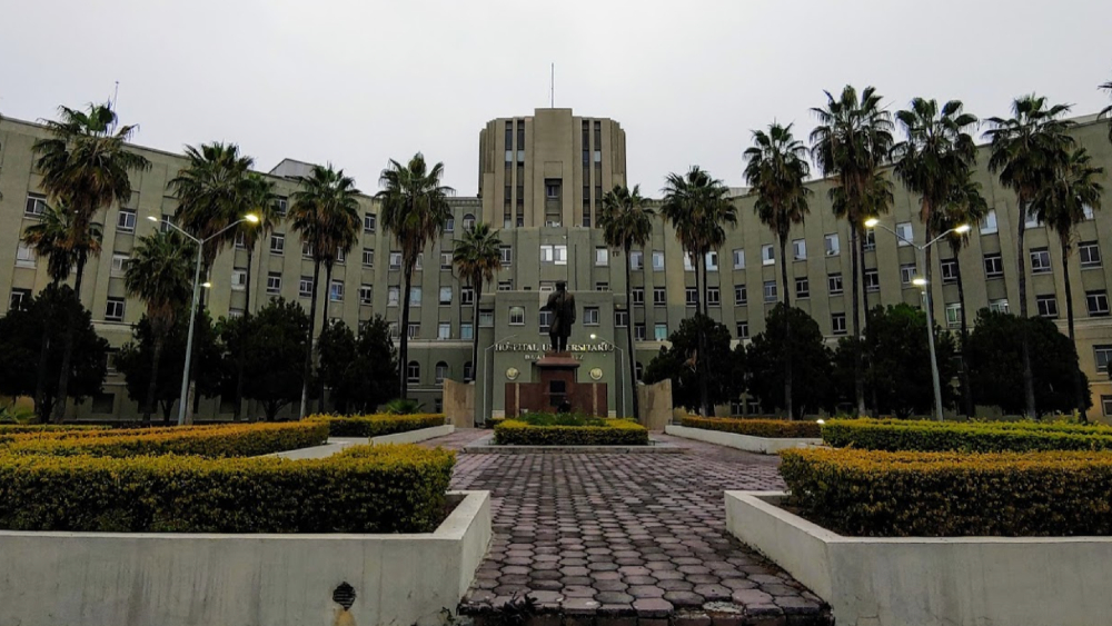 Reportan brote de COVID-19 en Hospital Universitario de Nuevo León