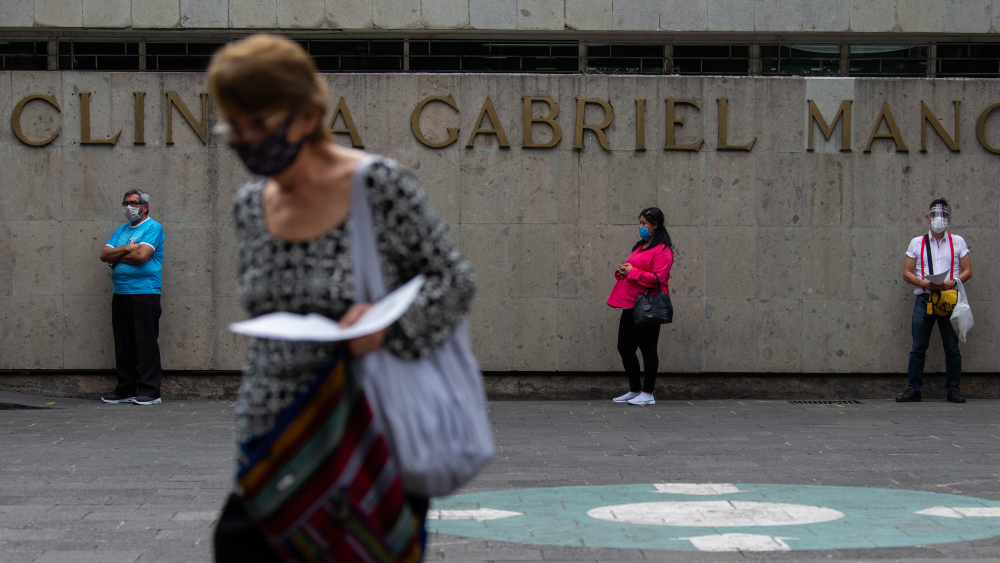 Aún sin ser derechohabientes, IMSS atenderá a personas con COVID-19 Aún sin ser derechohabientes, IMSS atenderá a personas con COVID-19