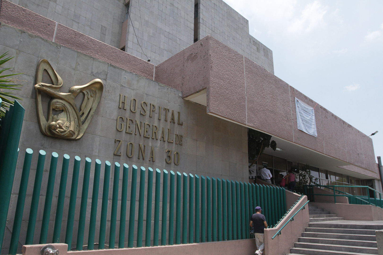 COVID-19 ha provocado 111 muertes entre personal de salud en México