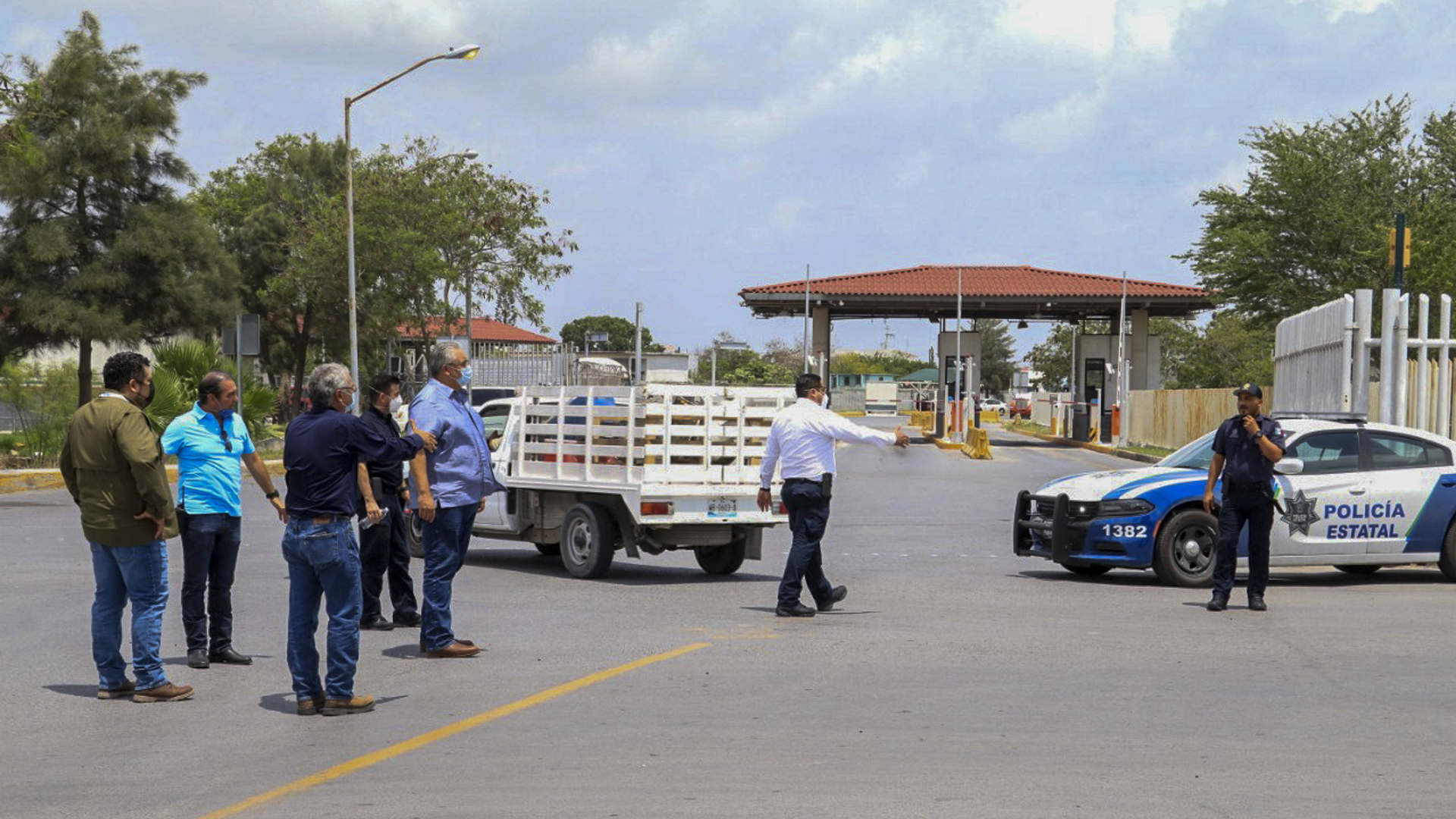 Pedirán a la Suprema Corte revisar restricción de libre tránsito por COVID-19