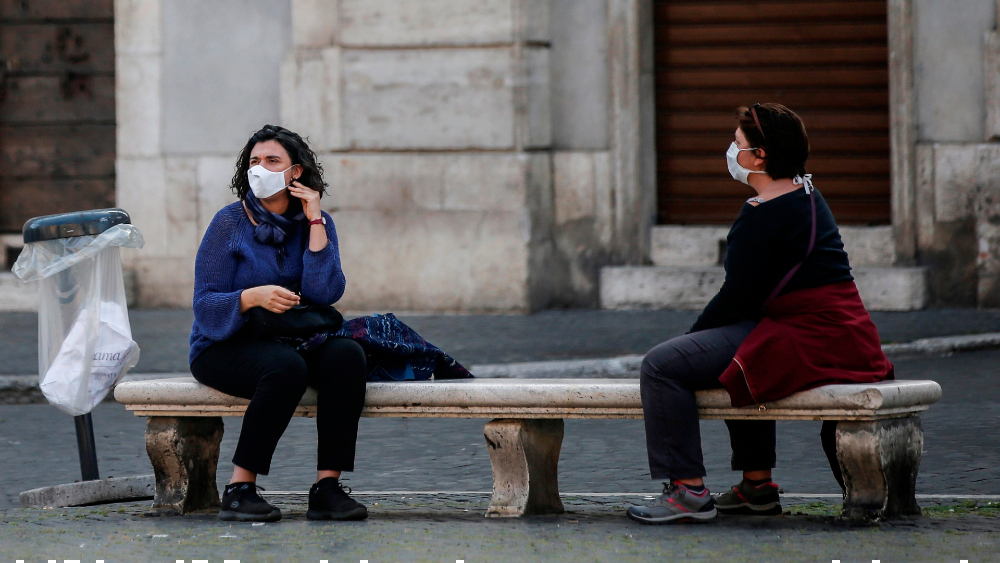 Italia suma más de 29 mil muertes por COVID-19; contagios siguen en descenso