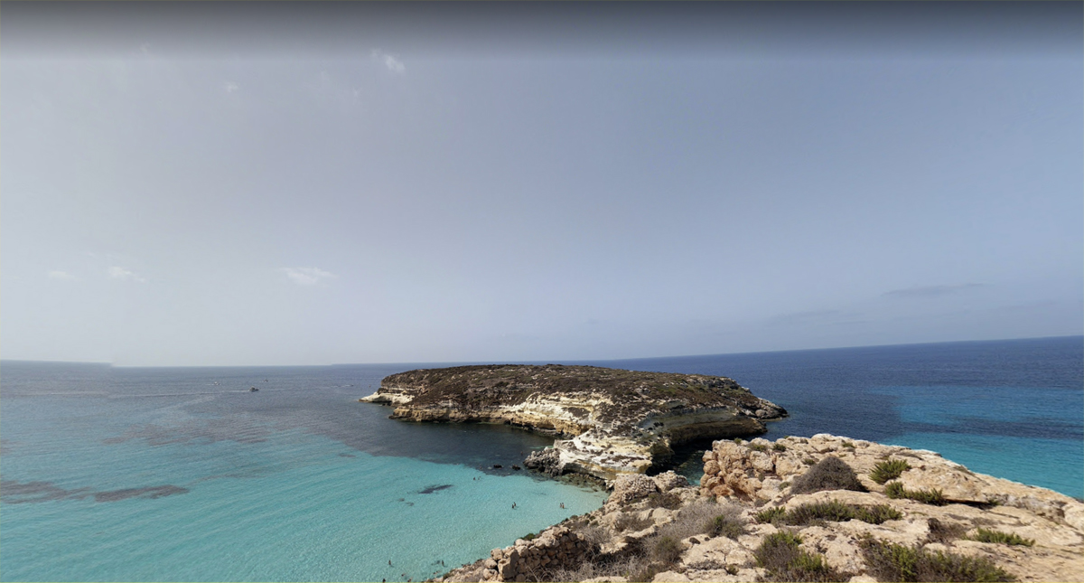 Italia rescata a 67 migrantes que estaban en un bote averiado en el mar