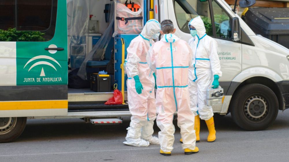 Detectan brote de COVID-19 en empresa de Madrid; hay 18 personas bajo vigilancia