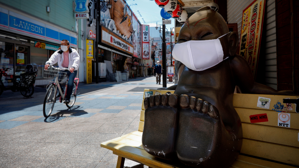 Levantan alerta sanitaria en tres regiones más de Japón, aunque no en Tokio