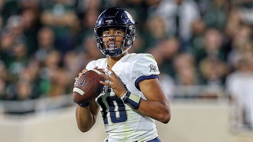 Aaron Rodgers se dice emocionado de entrenar a Jordan Love - jordan-love