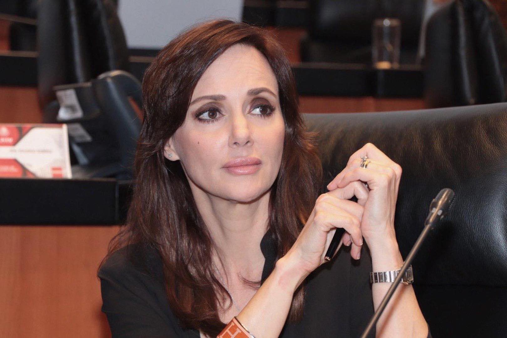 “No me voy a dejar intimidar”, responde Lilly Téllez tras campaña de odio en su contra