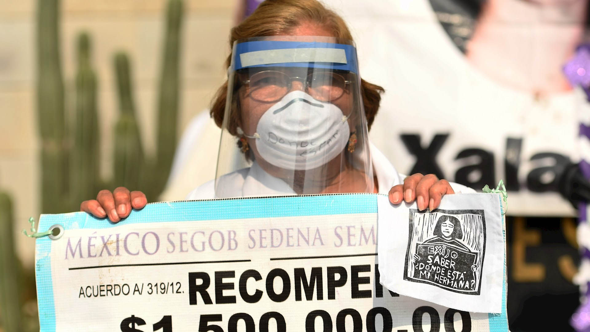 Madres de desaparecidos violan la cuarentena para protestar