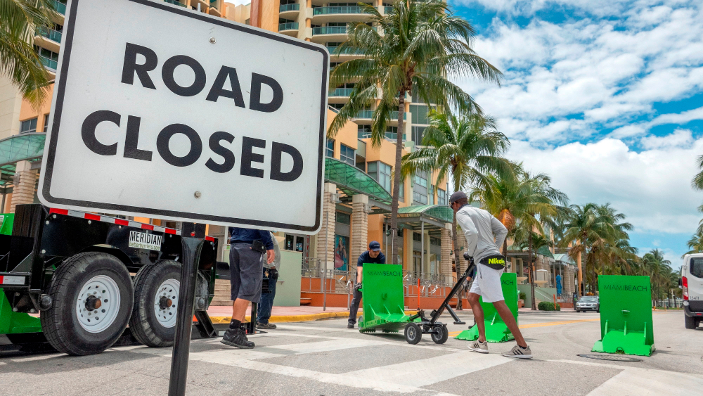 Una Florida casi totalmente reabierta suma 854 nuevos casos en 24 horas