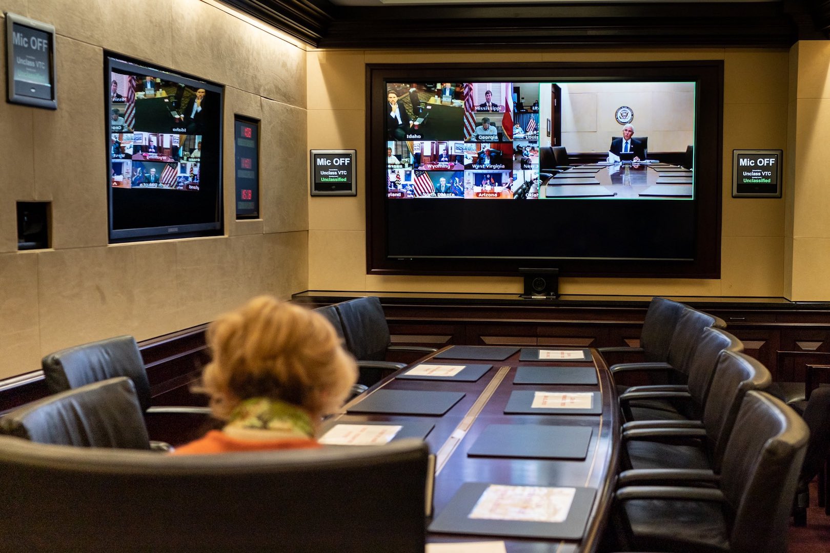 Ola de contagios pone en riesgo a la Casa Blanca