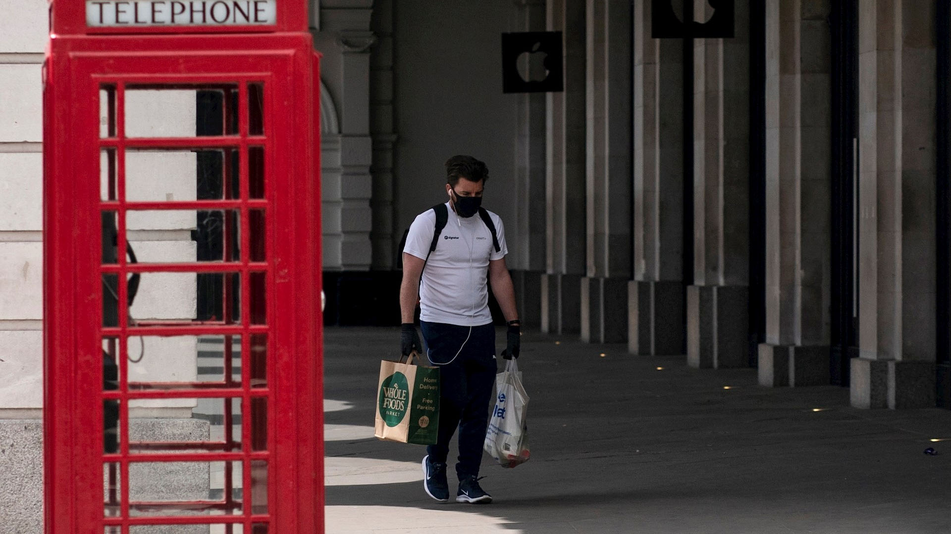 Van 32 mil 692 muertos por COVID-19 en Reino Unido