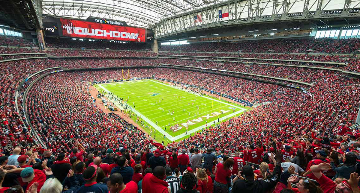 Texas permitirá regreso de aficionados a estadios