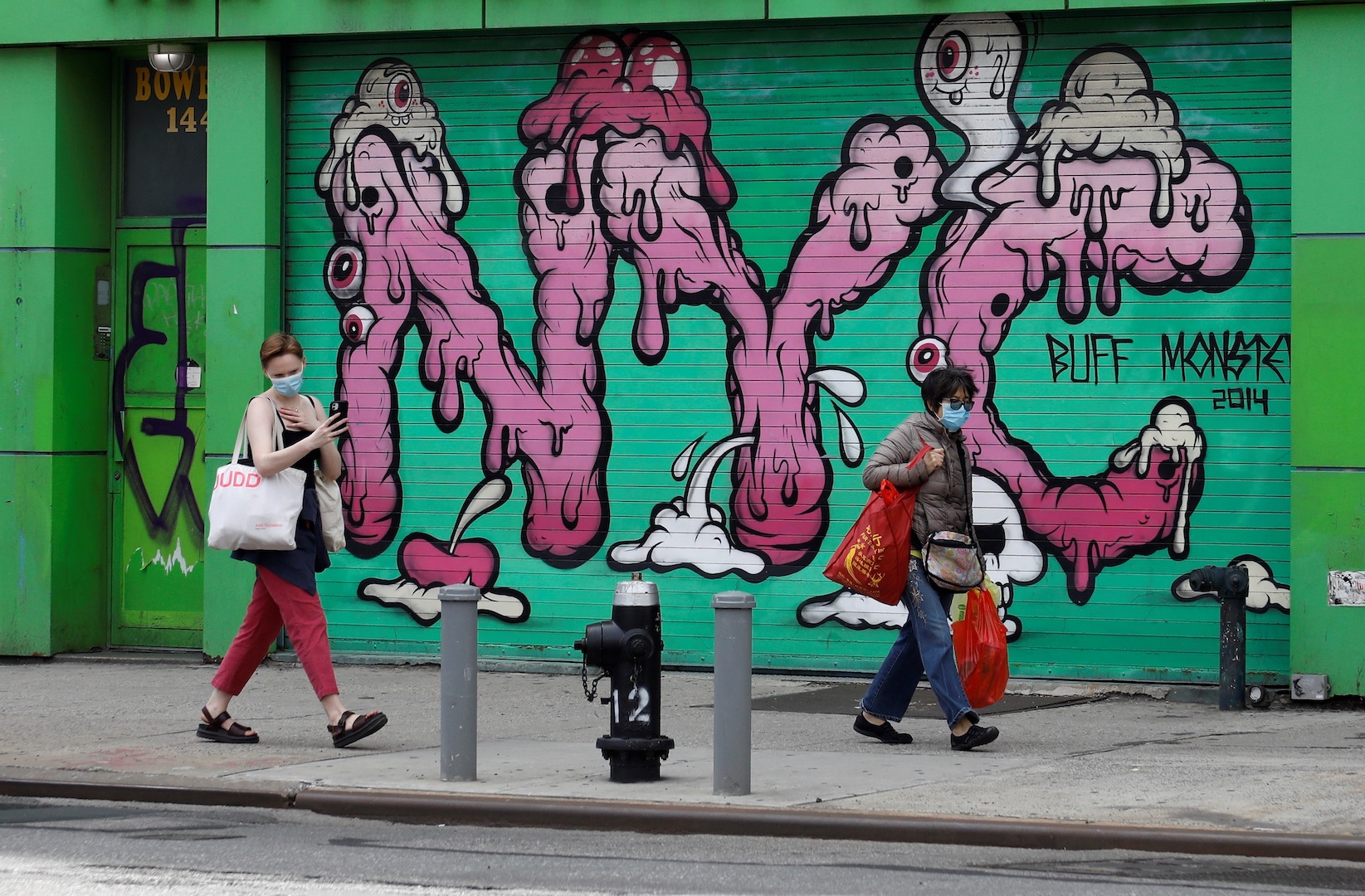 Nueva York reporta 280 muertes por COVID-19; gobernador teme segunda ola de contagios