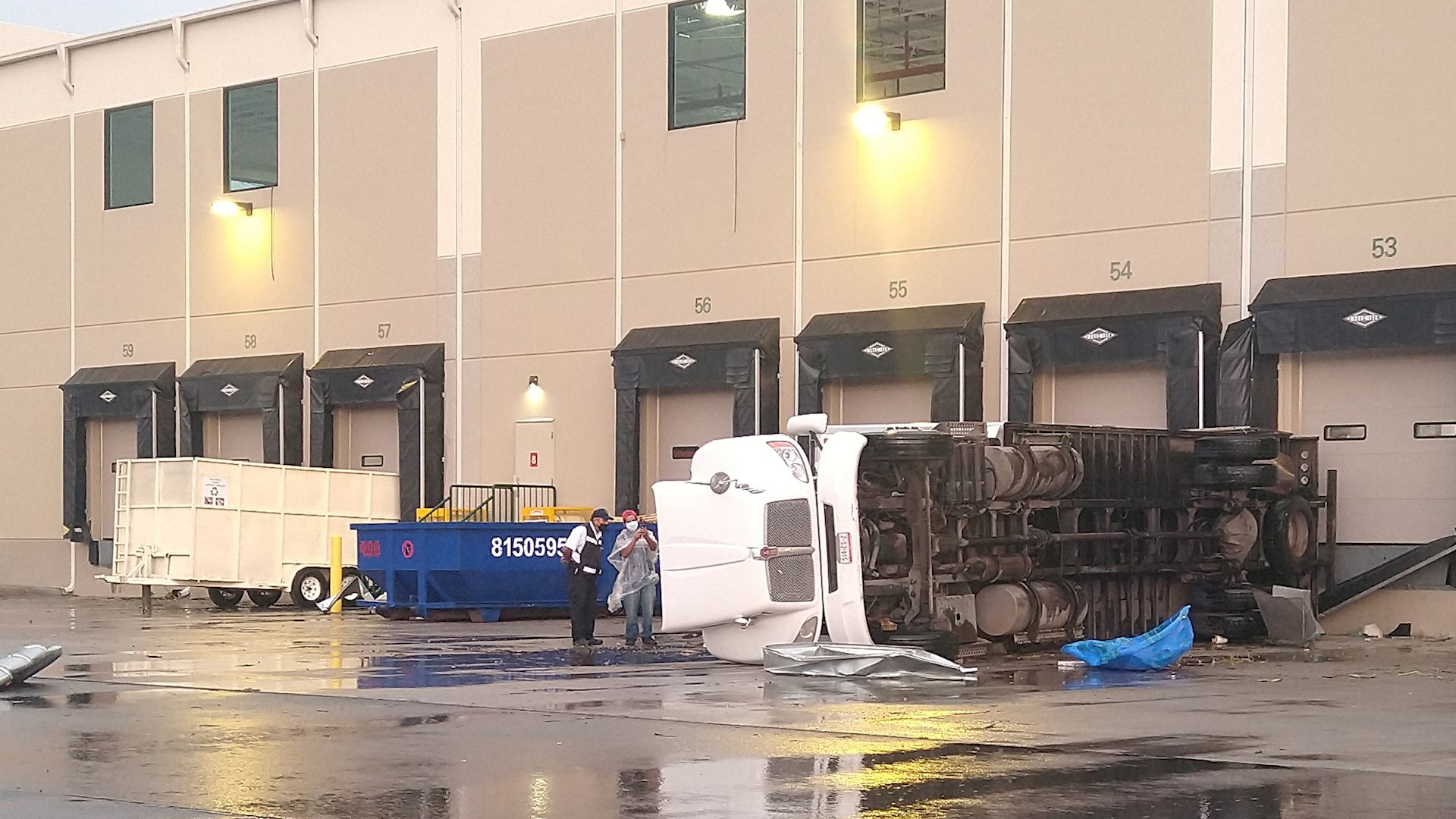 Tormenta en Nuevo León deja dos muertos