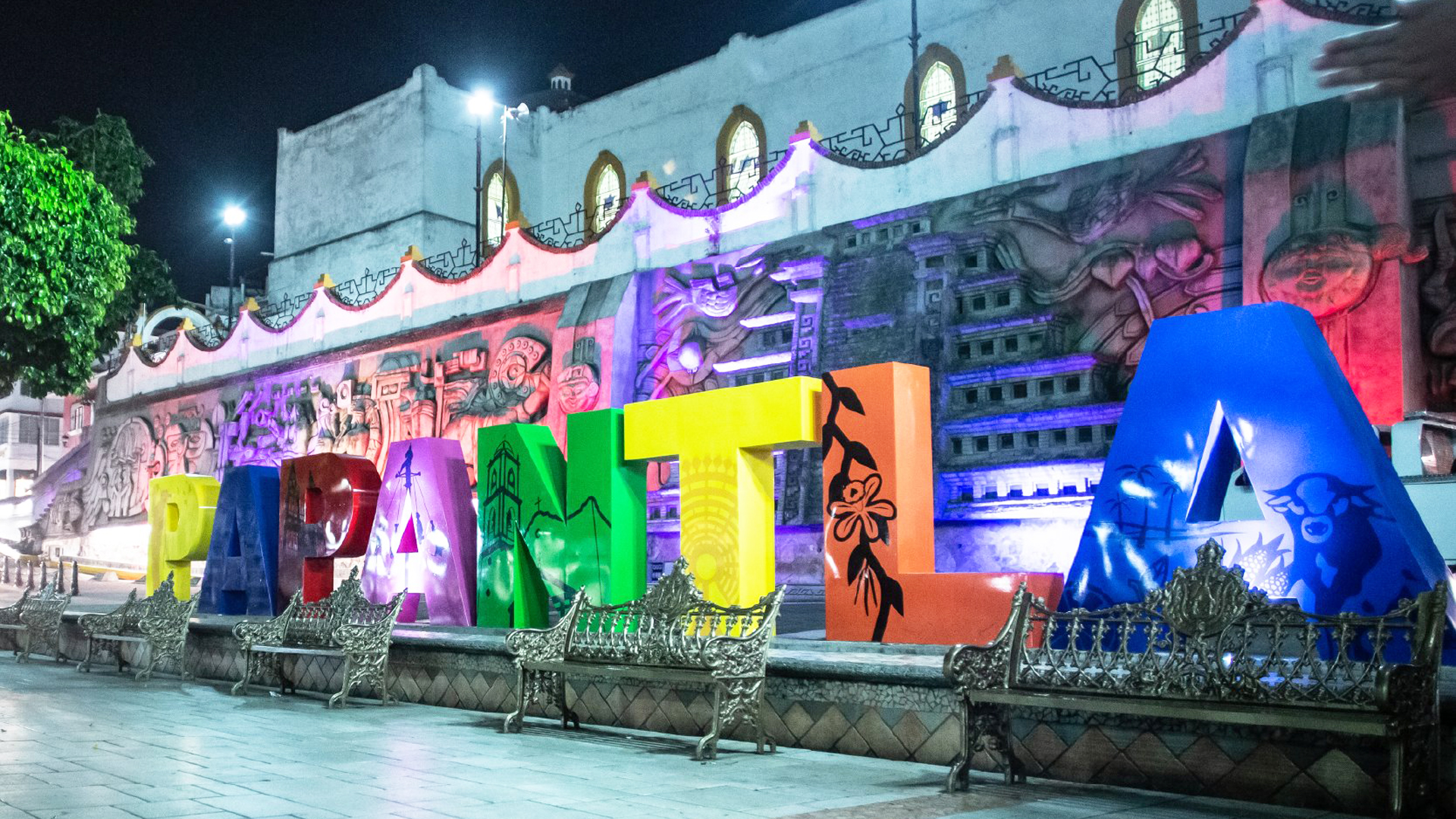 Veracruz cerrará plazas públicas el Día de las Madres para prevenir COVID-19