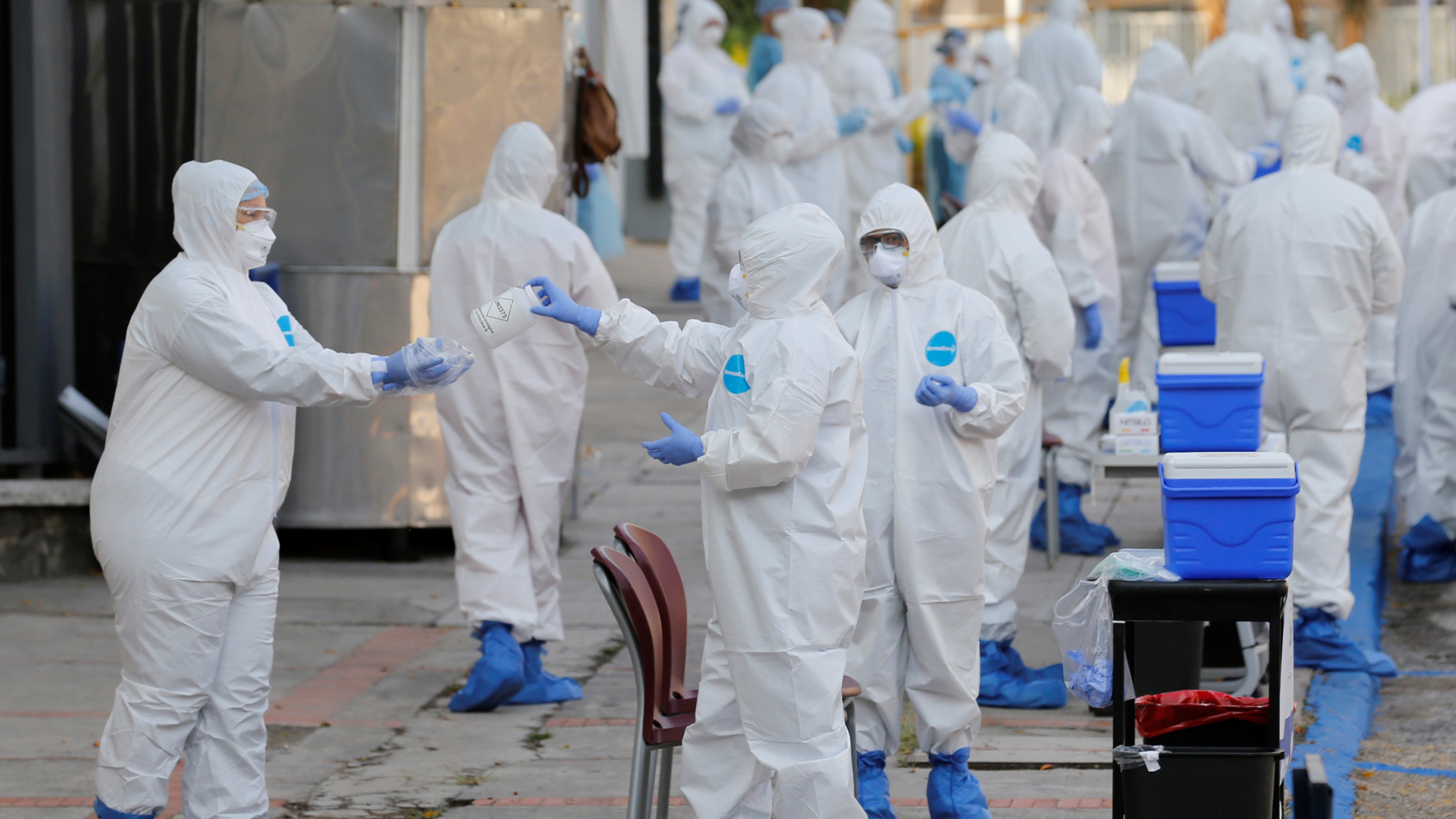 Gobernadores descartan sugerencia del semáforo de COVID-19 de la federación