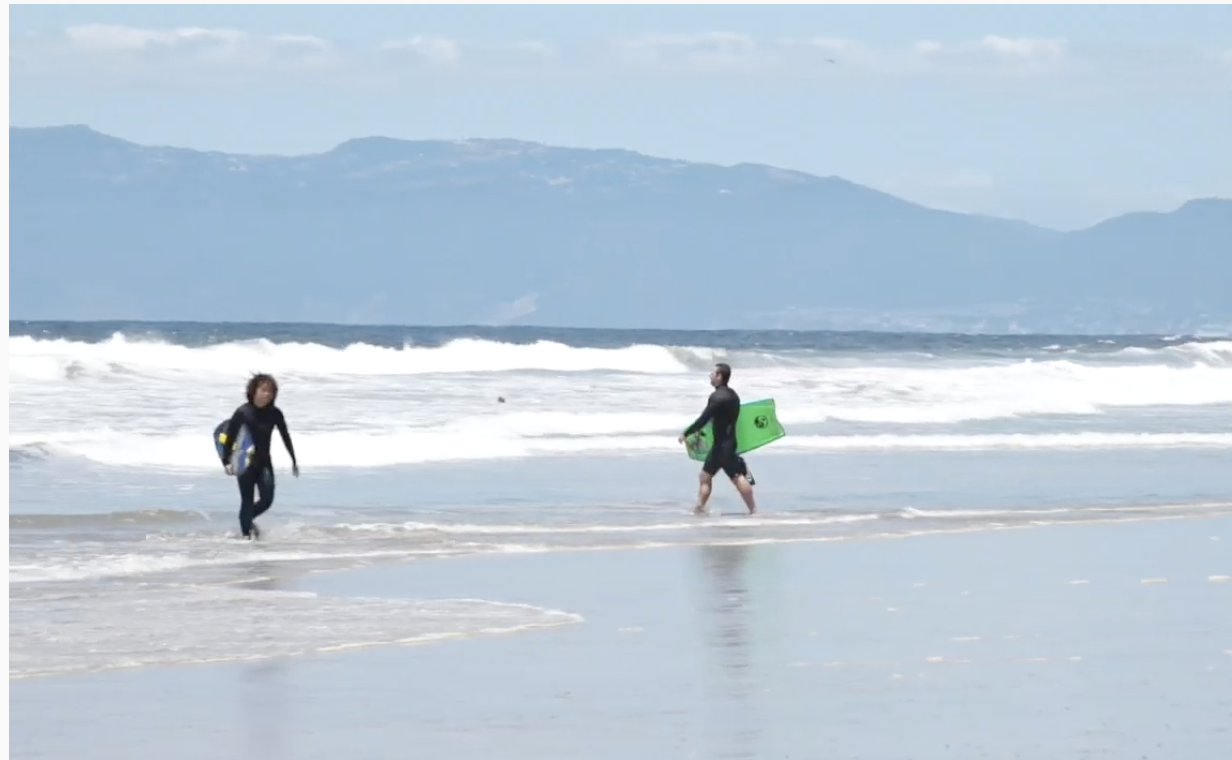 Playas de Los Ángeles abren pero con restricciones para evitar contagios