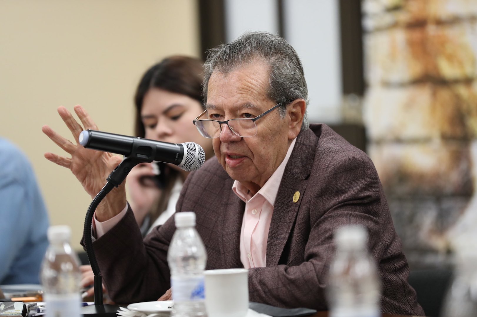 Muñoz Ledo pide al Consejo de Salubridad General imponer medidas contra el COVID-19