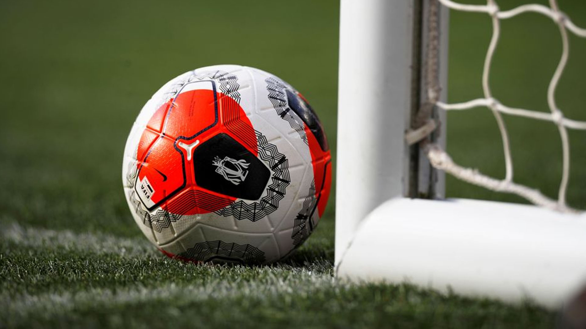 Premier League confirma caso positivo de COVID-19 tras cuarta ronda de pruebas