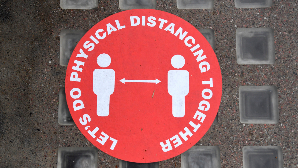 Reino Unido registra 288 muertes por COVID-19, la menor cifra desde marzo