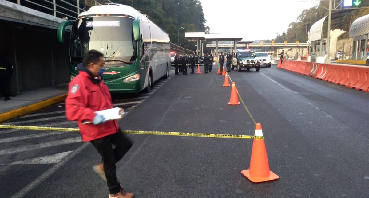 Asesinan a pasajero de Flecha Roja durante asalto en la México-Toluca