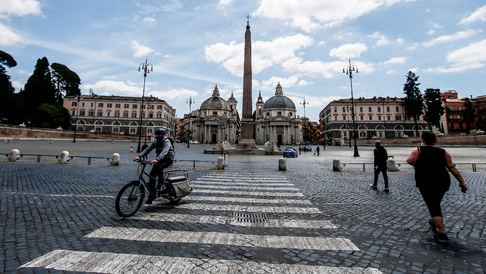OMS advierte que existe un riesgo muy real de volver al confinamiento por COVID-19