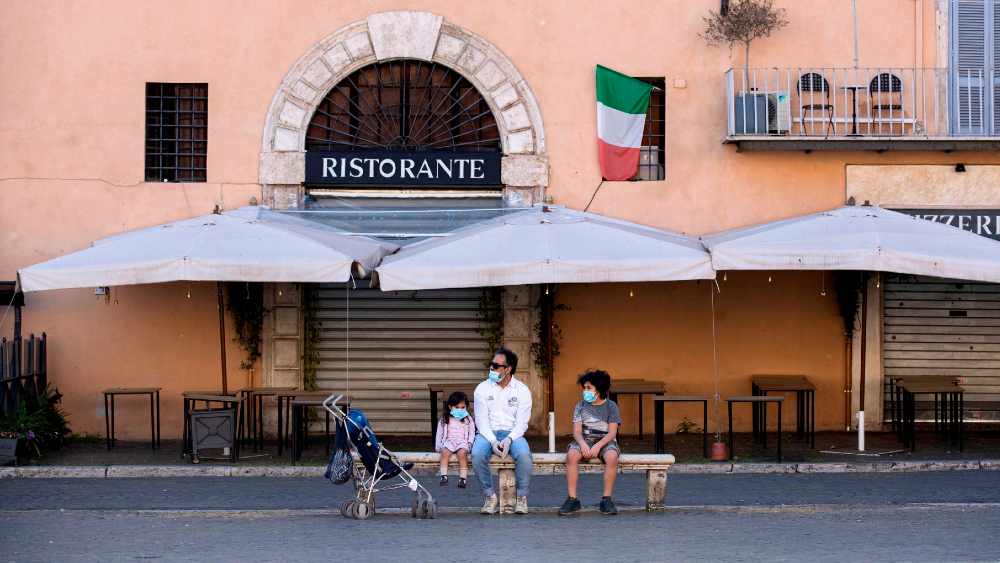 Italia se acerca a los 30 mil muertos por COVID-19; sumó 274 decesos en 24 horas