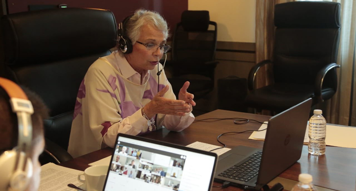 Segob e IMSS abordan reinicio de actividades esenciales con 12 gobernadores