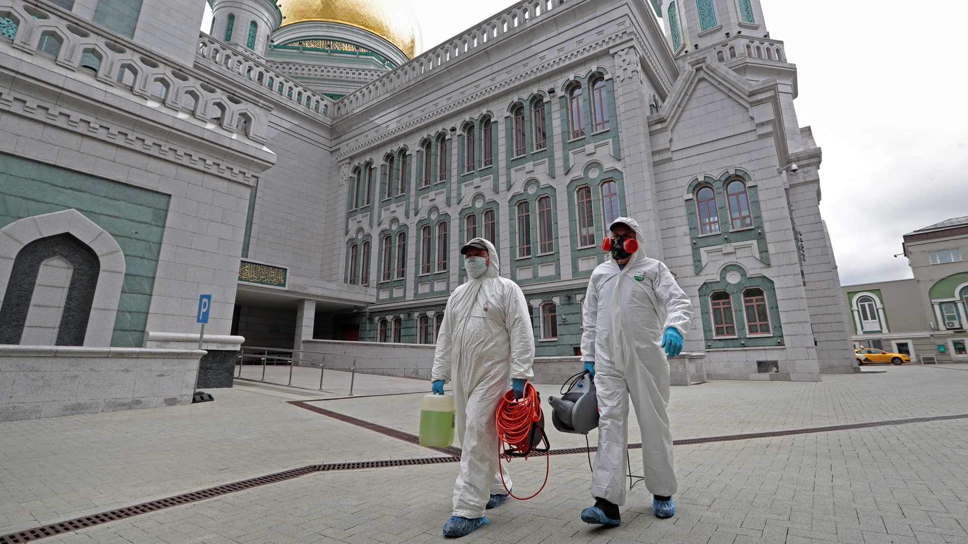 Rusia registra récord de nuevas muertes por COVID-19; suman 3 mil 541