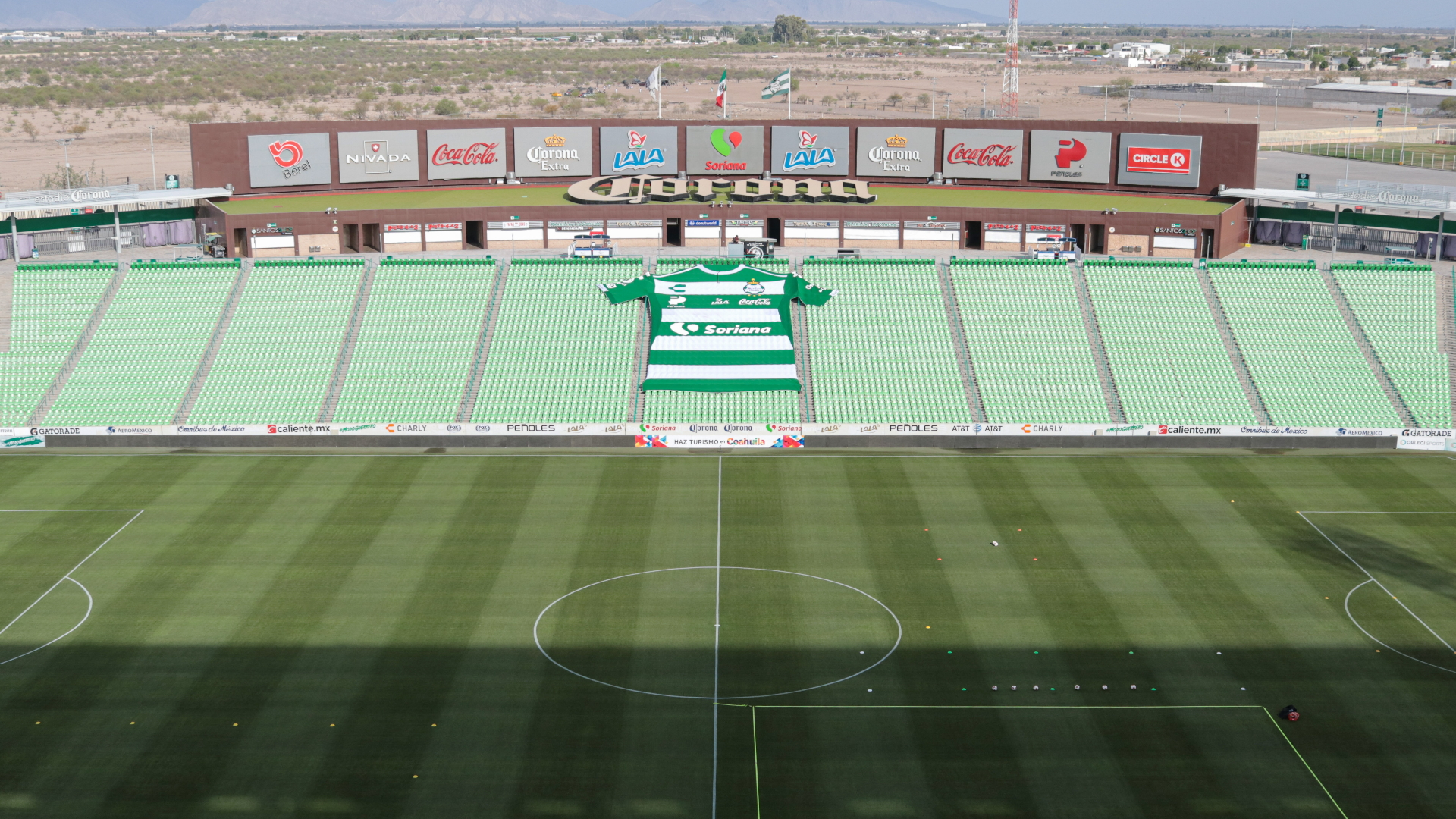 Suman 15 casos de COVID-19 en el Santos Laguna