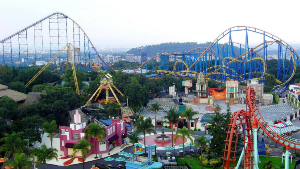Six Flags anuncia sistema de reservaciones para su reapertura