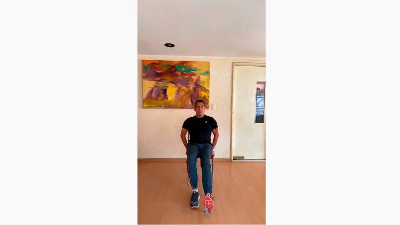 Ejercicios en silla; la rutina de Tomás Weimar